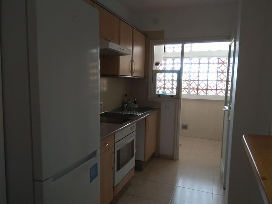 Apartamento Con Vistas Al Mar, Piscina Y Wifi كانديلاريا المظهر الخارجي الصورة